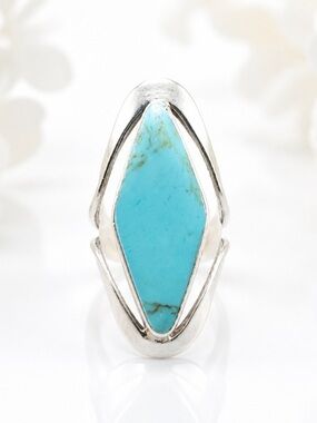 Size 7  Sterling Silver Turquoise Elongated Ring - made in Mexico